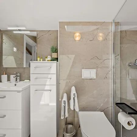 Adriatic Escape - Stara Hiza * Valbandon